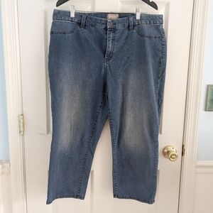 Chico's women's stretch waist band denim capris. Size 2.5